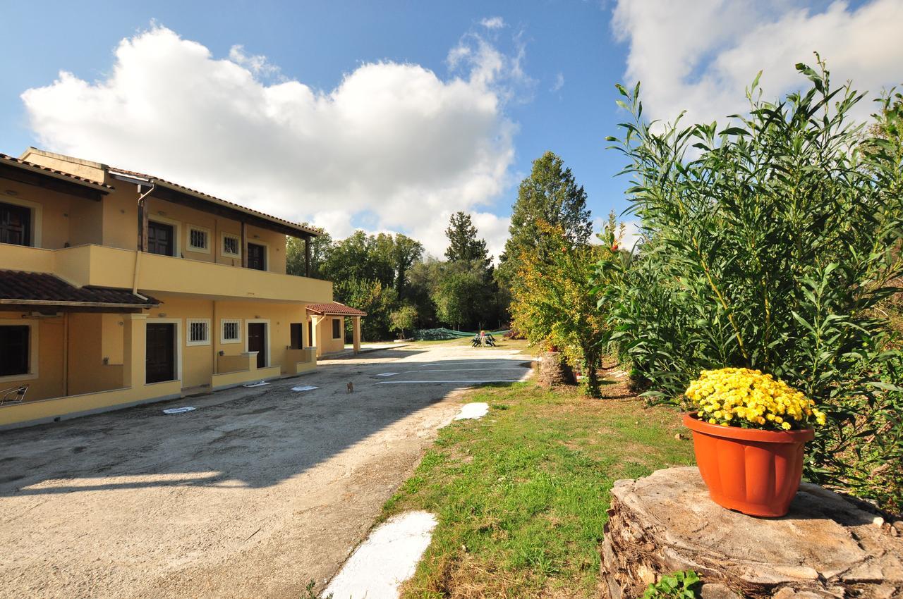Laskaris Studios Dassiá Exteriér fotografie